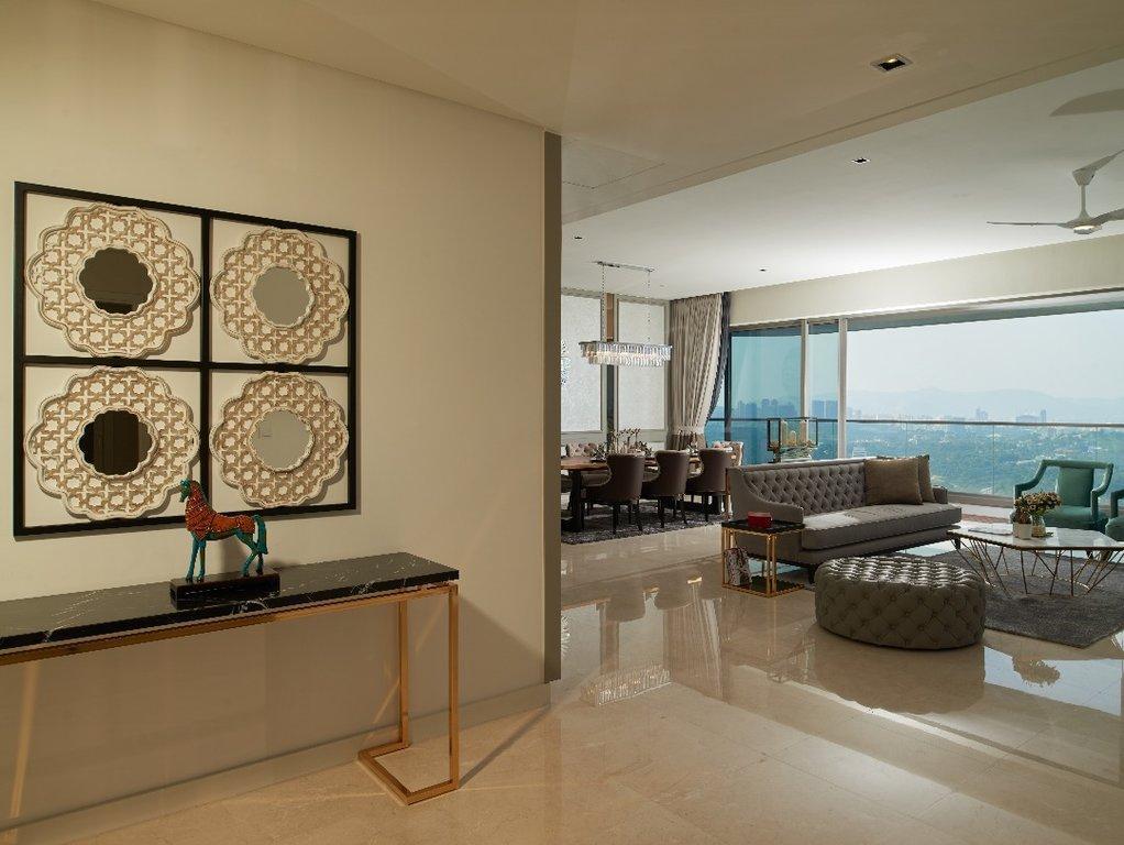 Private Estate Magnificent Views